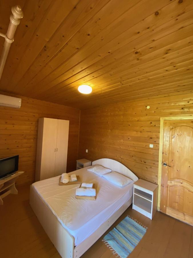 Hotel Kistrik Gudauta Exterior photo